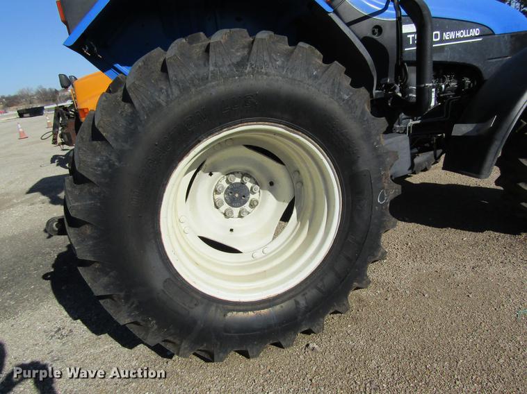 image for item DB9798 New Holland TS110 MFWD tractor