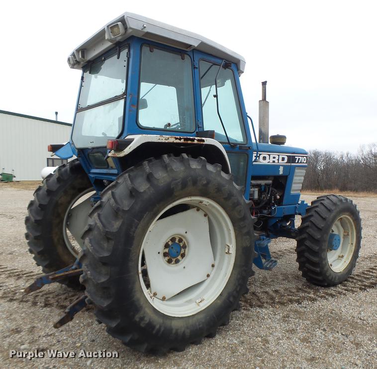image for item DB9802 Ford 7710 MFWD tractor