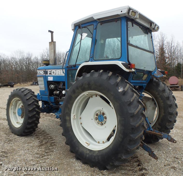image for item DB9802 Ford 7710 MFWD tractor