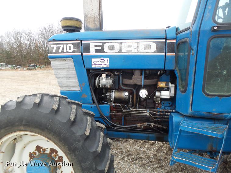 image for item DB9802 Ford 7710 MFWD tractor