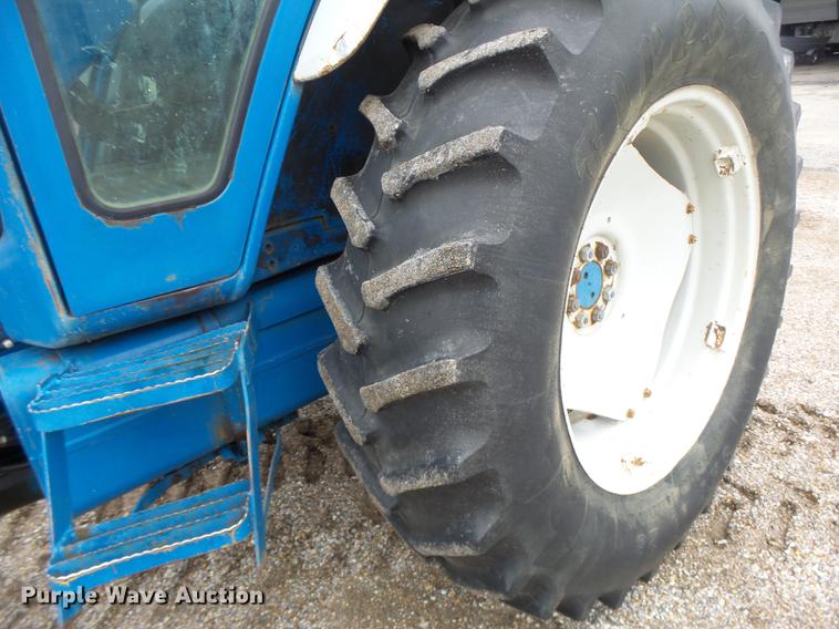 image for item DB9802 Ford 7710 MFWD tractor