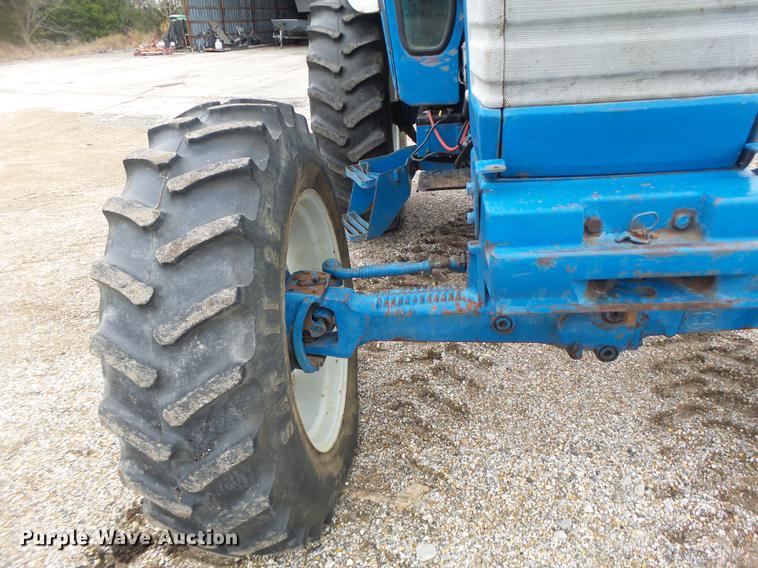 image for item DB9802 Ford 7710 MFWD tractor