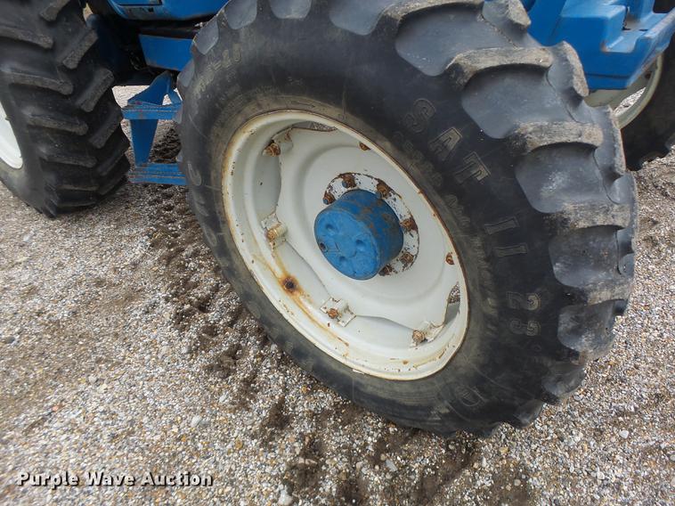 image for item DB9802 Ford 7710 MFWD tractor