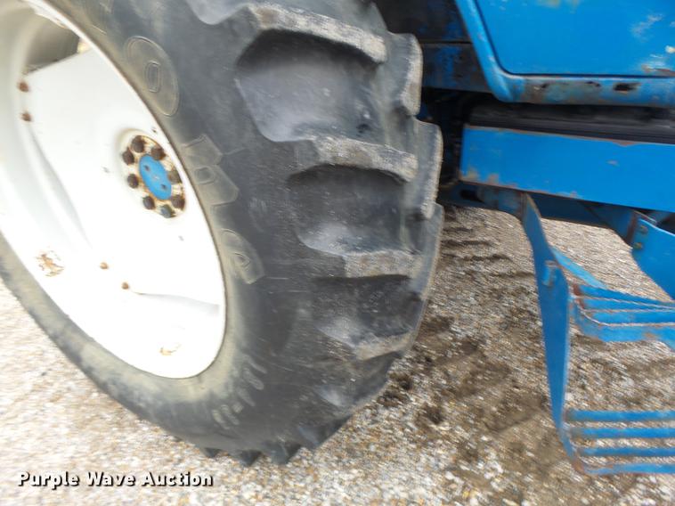 image for item DB9802 Ford 7710 MFWD tractor