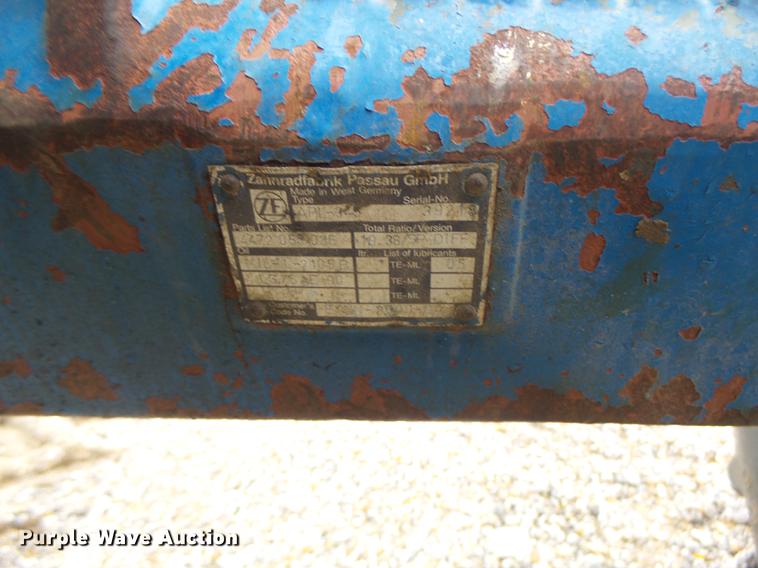 image for item DB9802 Ford 7710 MFWD tractor