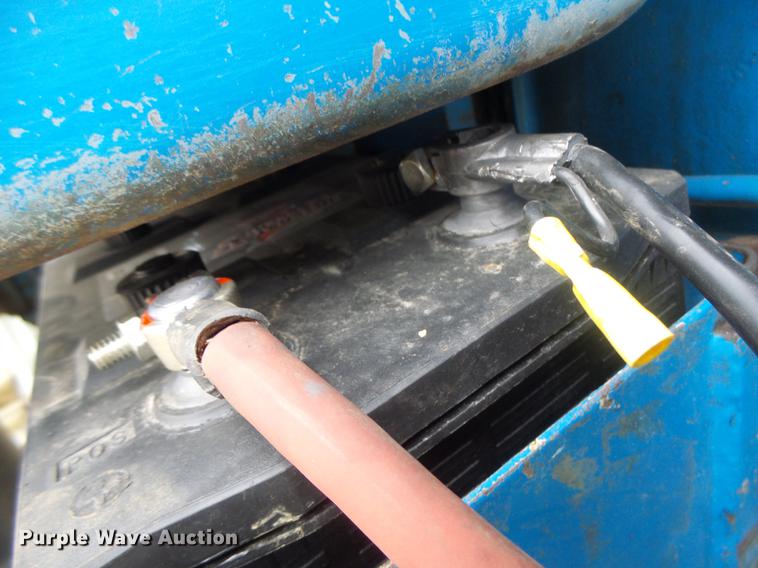 image for item DB9802 Ford 7710 MFWD tractor