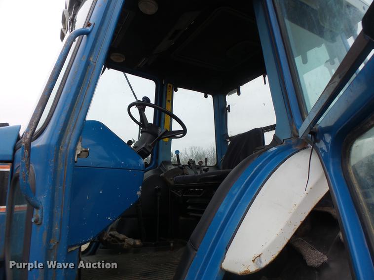 image for item DB9802 Ford 7710 MFWD tractor
