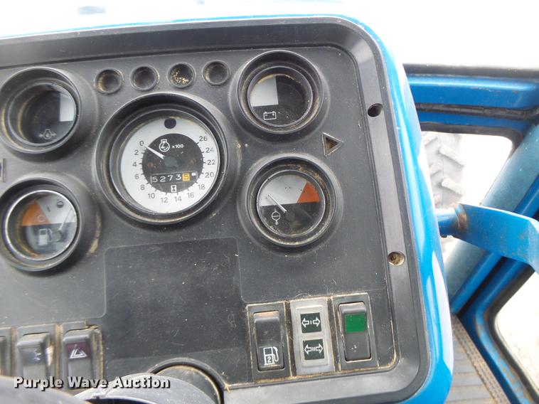 image for item DB9802 Ford 7710 MFWD tractor