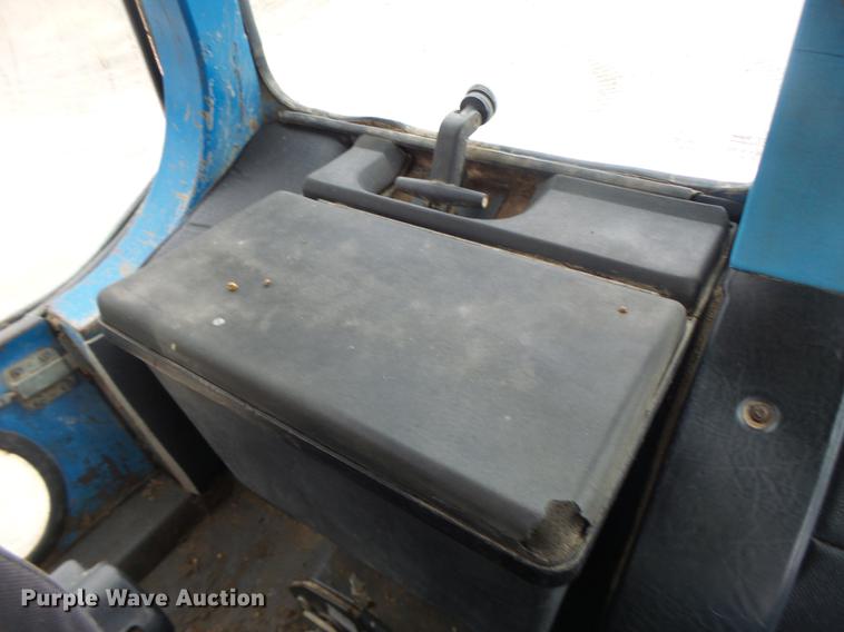 image for item DB9802 Ford 7710 MFWD tractor