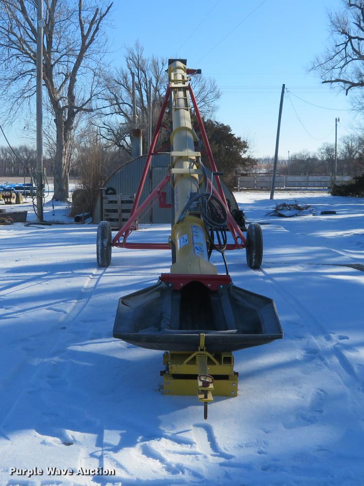 image for item DC0852 2017 Westfield WC1335 grain conveyor