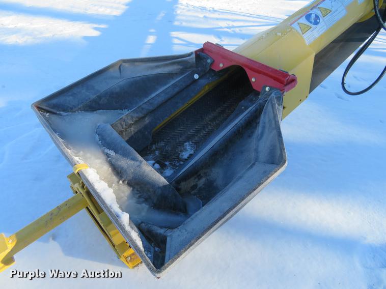 image for item DC0852 2017 Westfield WC1335 grain conveyor