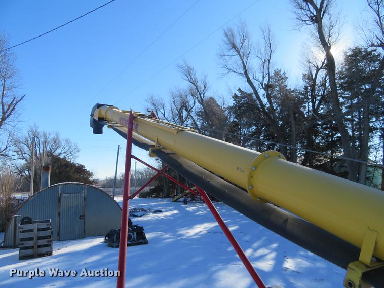 image for item DC0852 2017 Westfield WC1335 grain conveyor