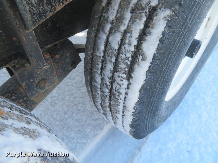 image for item DC0853 2016 nurse tank trailer