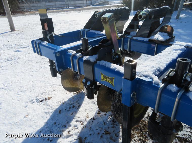 image for item DC0855 2016 Landoll 2511 in-line ripper