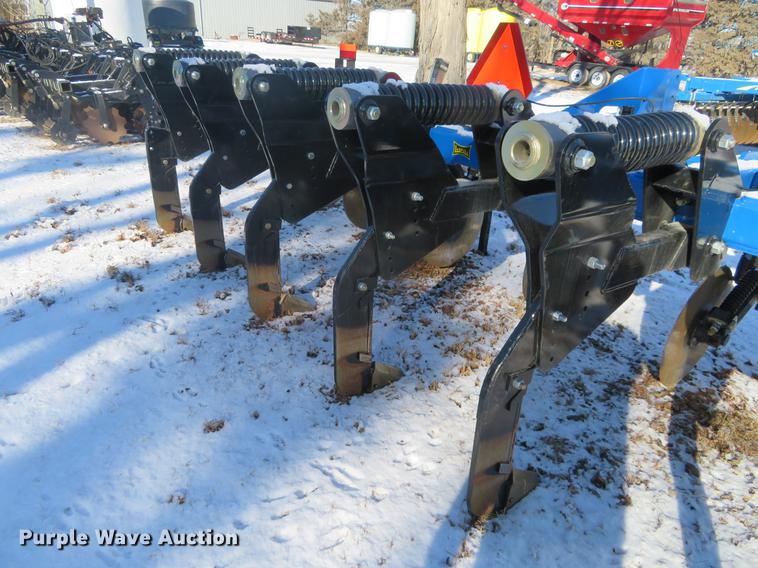 image for item DC0855 2016 Landoll 2511 in-line ripper