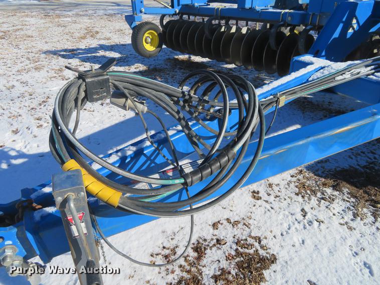 image for item DC0856 Landoll 7431 VT Plus vertical tillage