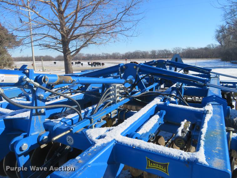 image for item DC0856 Landoll 7431 VT Plus vertical tillage