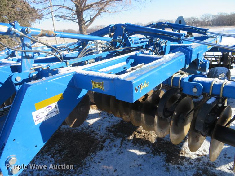 image for item DC0856 Landoll 7431 VT Plus vertical tillage