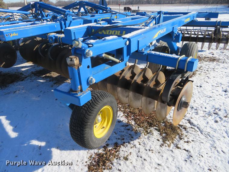 image for item DC0856 Landoll 7431 VT Plus vertical tillage