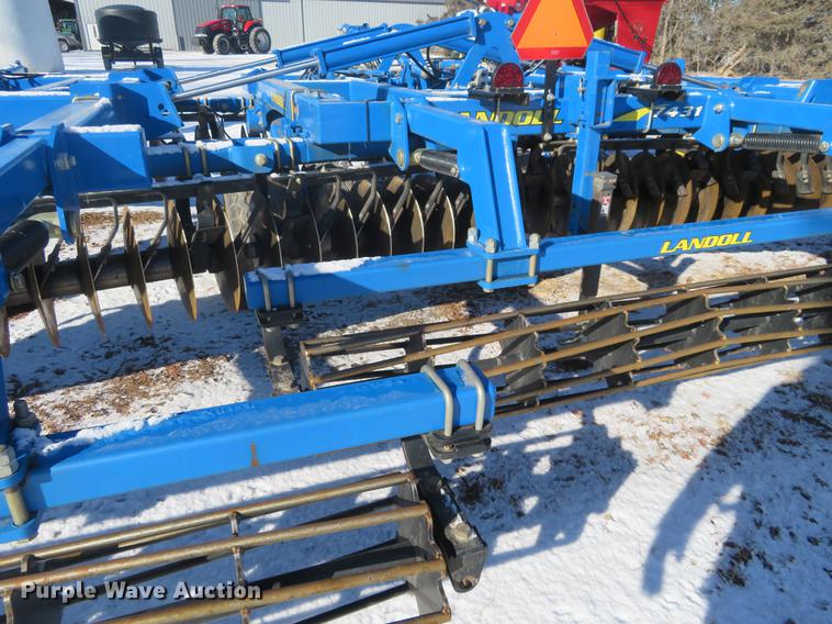 image for item DC0856 Landoll 7431 VT Plus vertical tillage