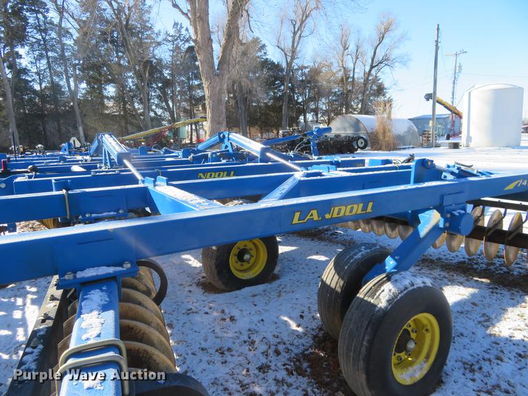 image for item DC0856 Landoll 7431 VT Plus vertical tillage