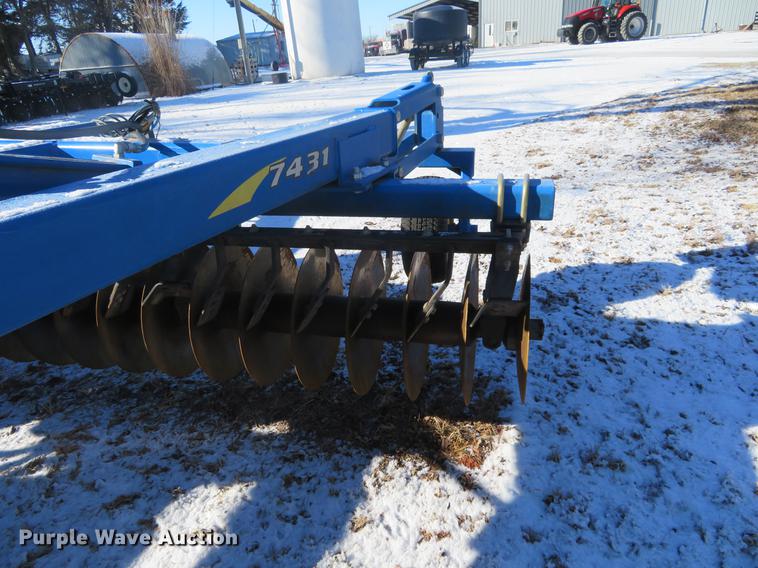 image for item DC0856 Landoll 7431 VT Plus vertical tillage
