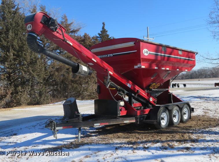 image for item DC0857 2015 J & M Speed Tender 375 tender trailer