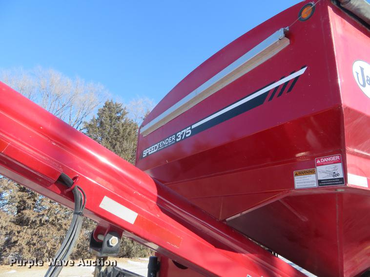 image for item DC0857 2015 J & M Speed Tender 375 tender trailer