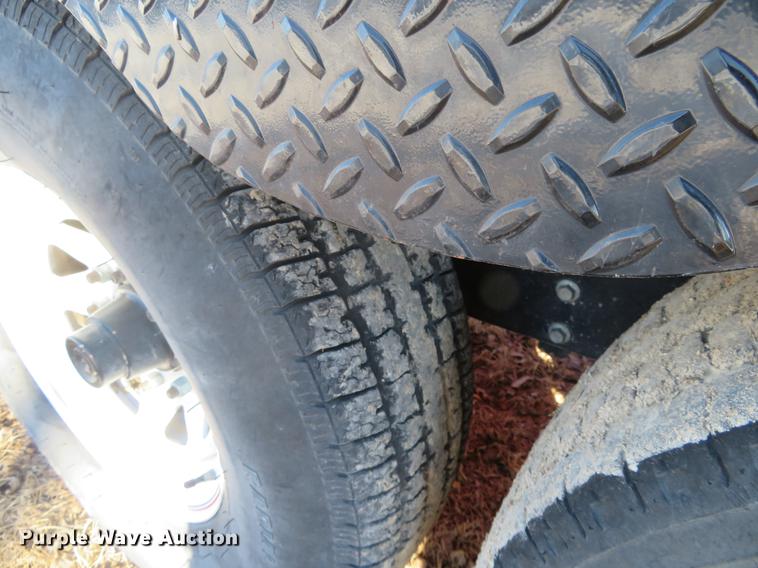 image for item DC0857 2015 J & M Speed Tender 375 tender trailer