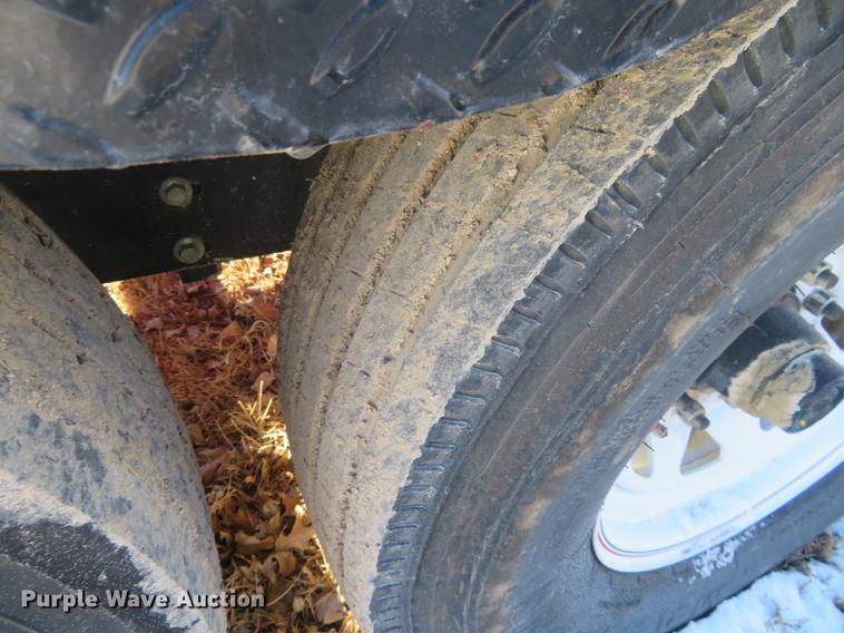 image for item DC0857 2015 J & M Speed Tender 375 tender trailer