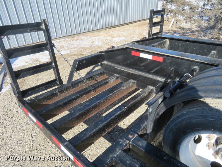 image for item DC0858 2012 Neville Built sprayer trailer