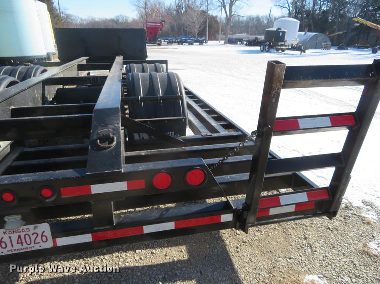 image for item DC0858 2012 Neville Built sprayer trailer