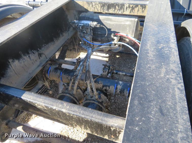 image for item DC0858 2012 Neville Built sprayer trailer