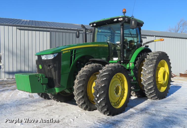 image for item DC0859 2011 John Deere 8285R MFWD tractor