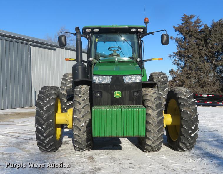 image for item DC0859 2011 John Deere 8285R MFWD tractor