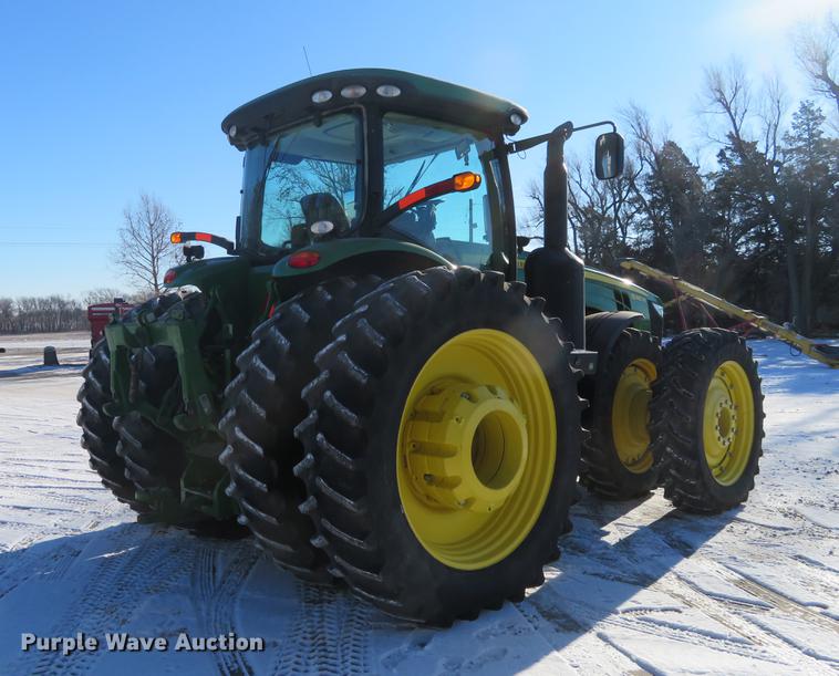 image for item DC0859 2011 John Deere 8285R MFWD tractor