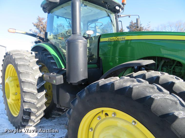 image for item DC0859 2011 John Deere 8285R MFWD tractor