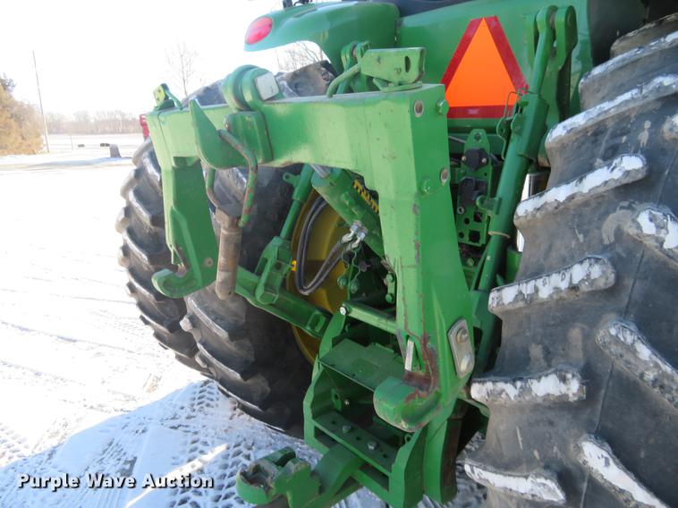 image for item DC0859 2011 John Deere 8285R MFWD tractor