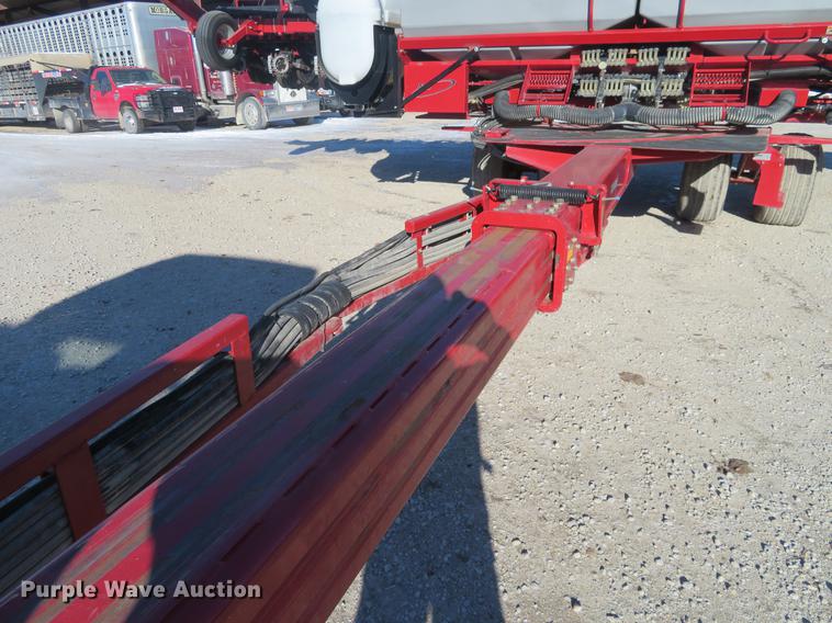 image for item DC0860 2012 Case IH 1240 Early Riser 16/31 split row planter
