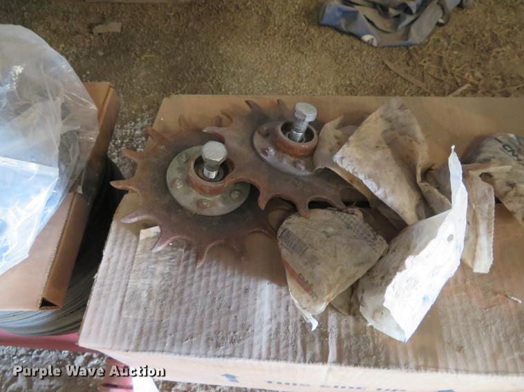 image for item DC0860 2012 Case IH 1240 Early Riser 16/31 split row planter