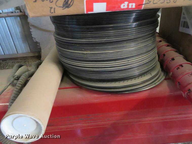 image for item DC0860 2012 Case IH 1240 Early Riser 16/31 split row planter