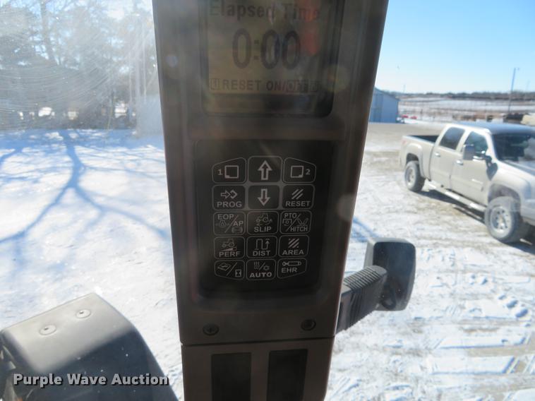 image for item DC0861 2013 Case IH Magnum 235 MFWD tractor