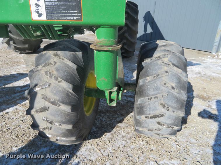image for item DC0862 2013 John Deere 1890 air seeder