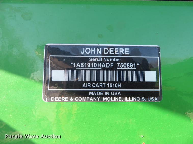 image for item DC0862 2013 John Deere 1890 air seeder