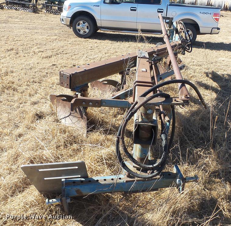 image for item DC5695 Ford 151 four bottom plow