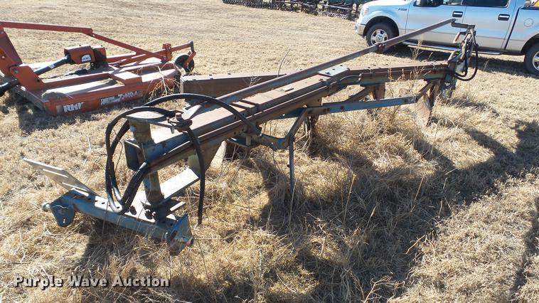 image for item DC5695 Ford 151 four bottom plow