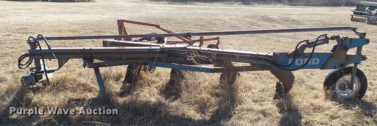 image for item DC5695 Ford 151 four bottom plow