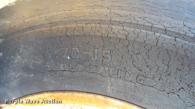 image for item DC5695 Ford 151 four bottom plow