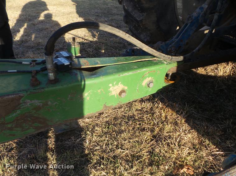 image for item DC7443 John Deere 7000 no-till split row planter