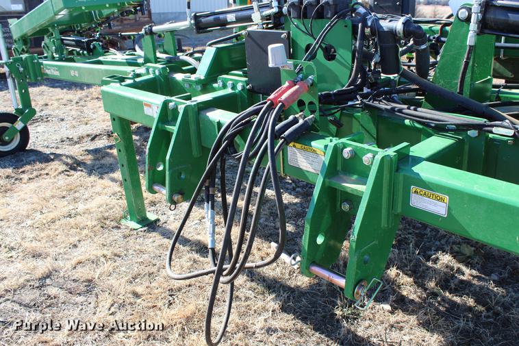 image for item DC7720 Great Plains NP-40L-17R30 row crop side dresser